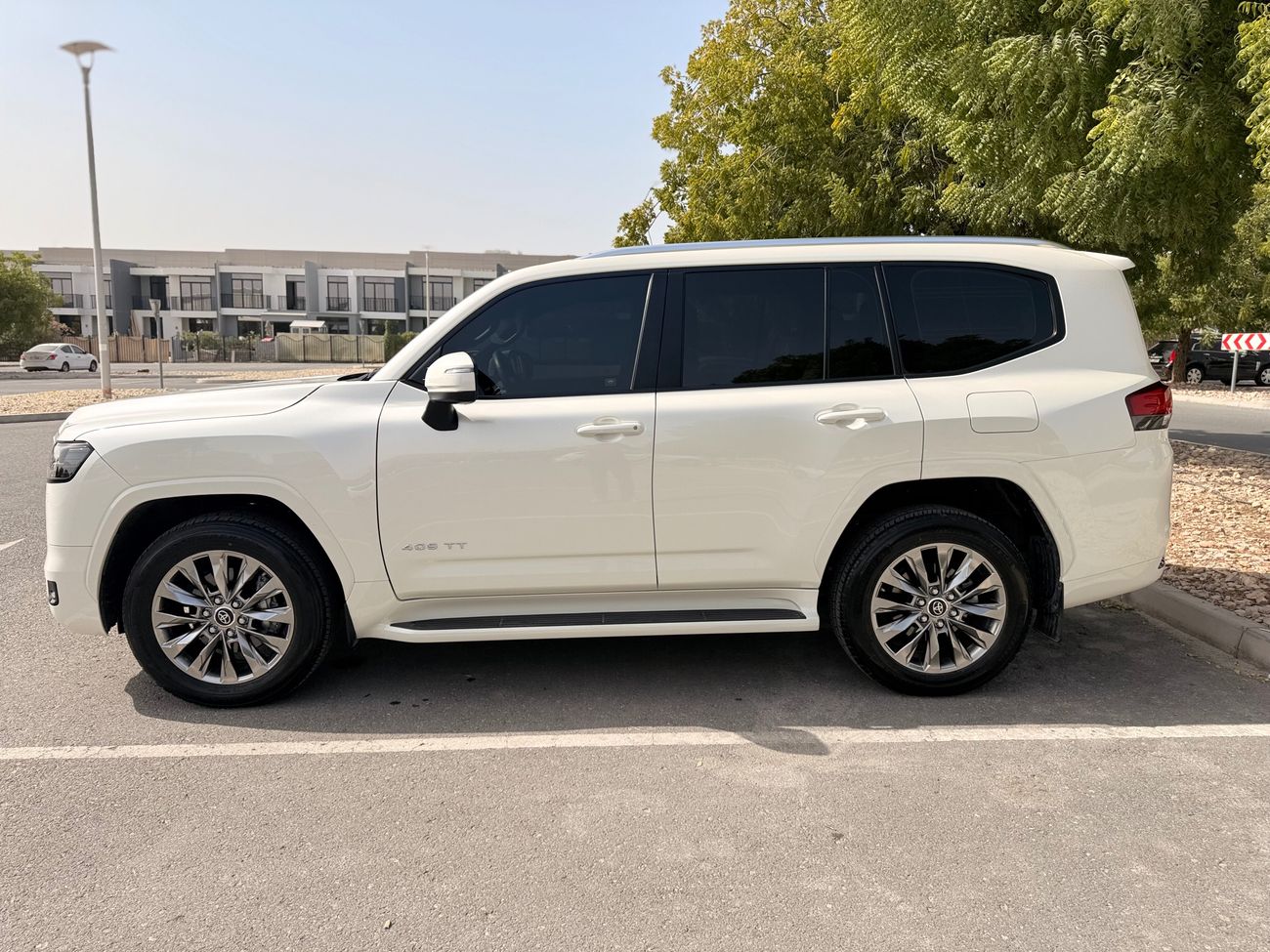 Toyota Land Cruiser GXR 3.5L