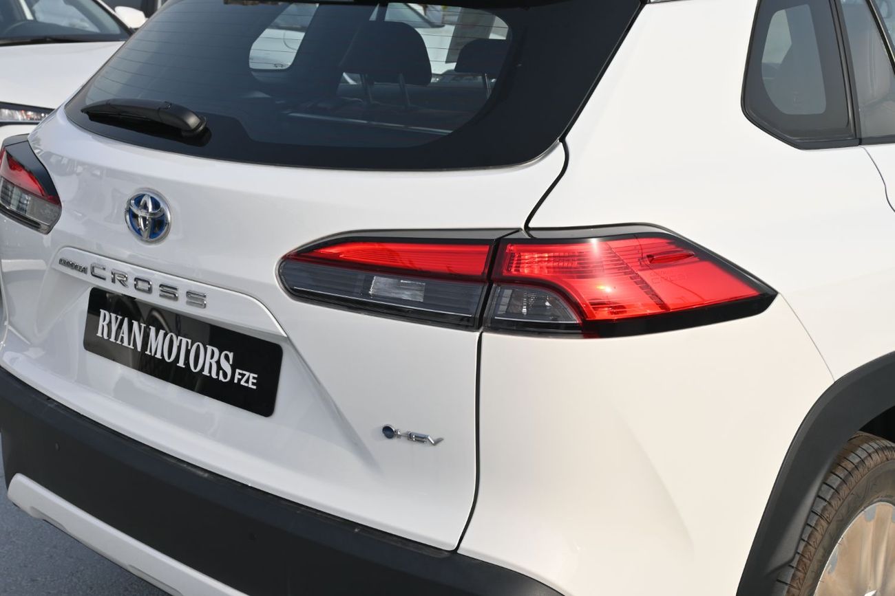 تويوتا كورولا كروس Toyota Corolla Cross 1.8L Hybrid FWD GCC, Model 2025, Color White