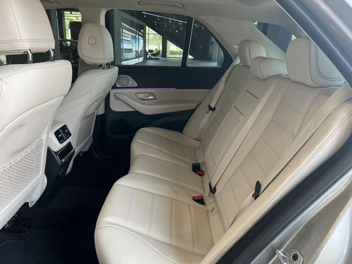 Mercedes-Benz GLE 450 Std 3.0L (389 HP)