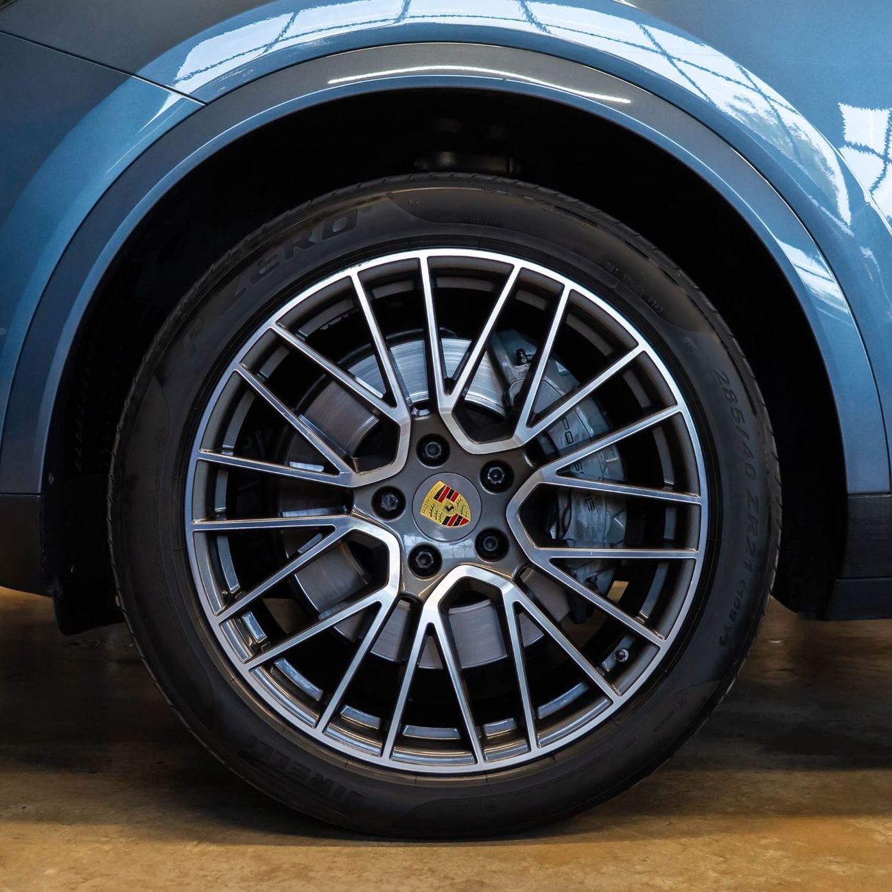 Porsche Cayenne AED 2,586 P.M • 0% Downpayment • Porsche Cayenne S • 1 Year Warranty
