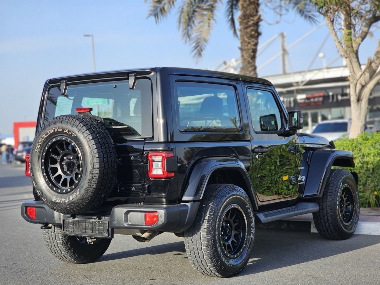 جيب رانجلر Sahara 3.6L A/T (4 Seater)