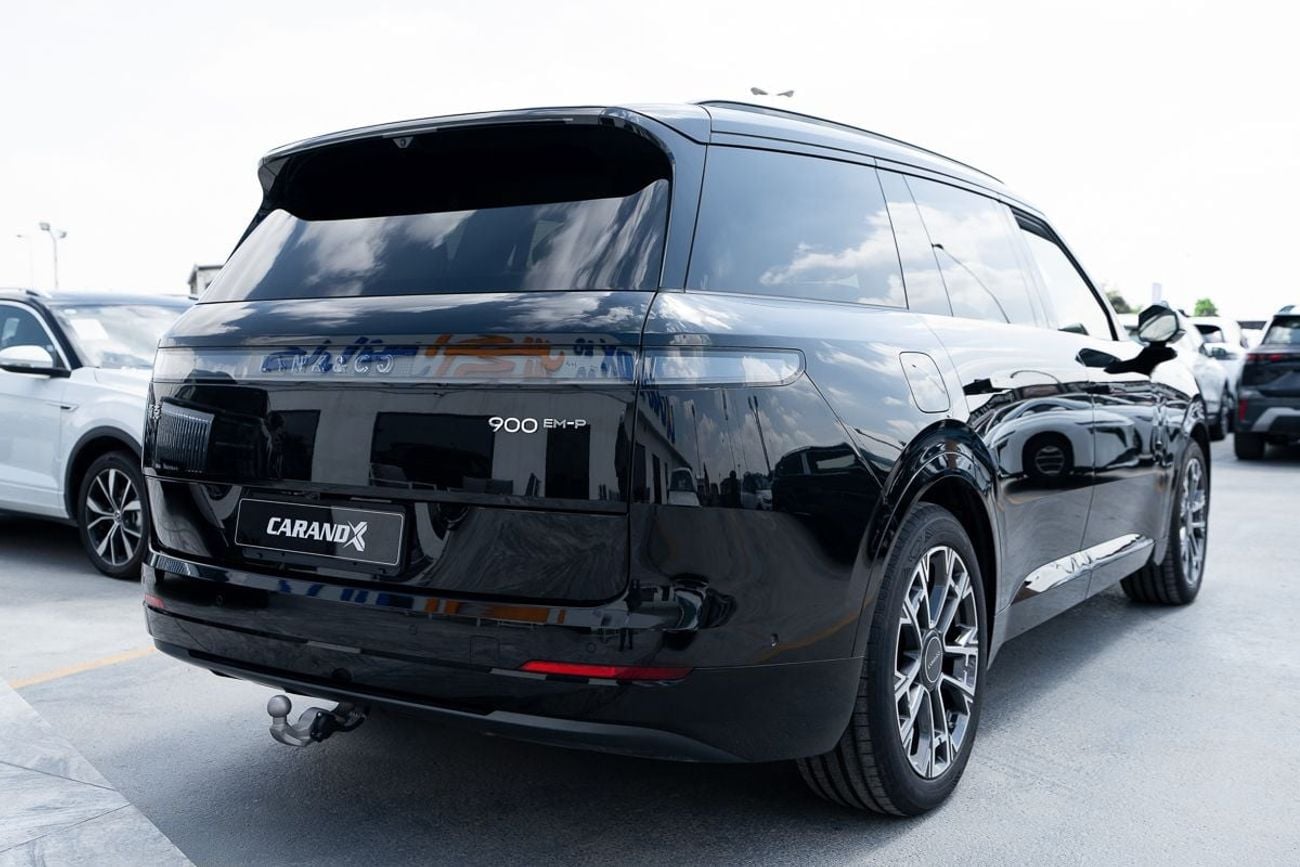 Lynk & Co 900 900 2.0T Ultra model 2025