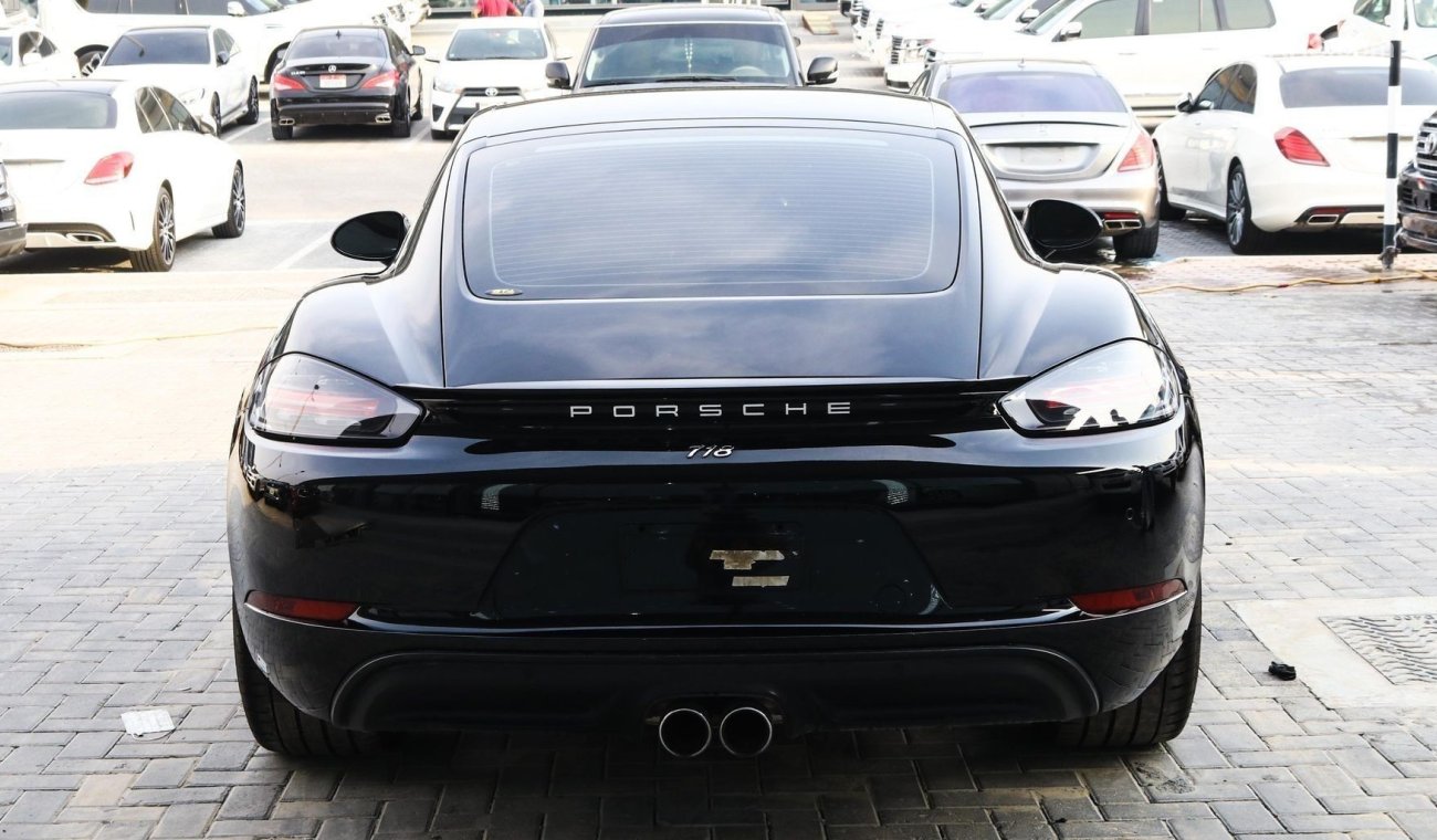 Porsche 718 Cayman