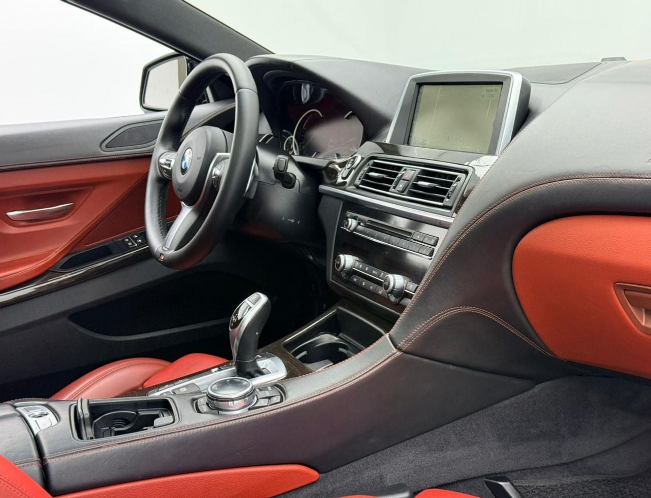BMW 640i Gran Coupe 2015 BMW 640i Gran Coupe M-Sport, Service History, Fully Loaded, Excellent condition, GCC