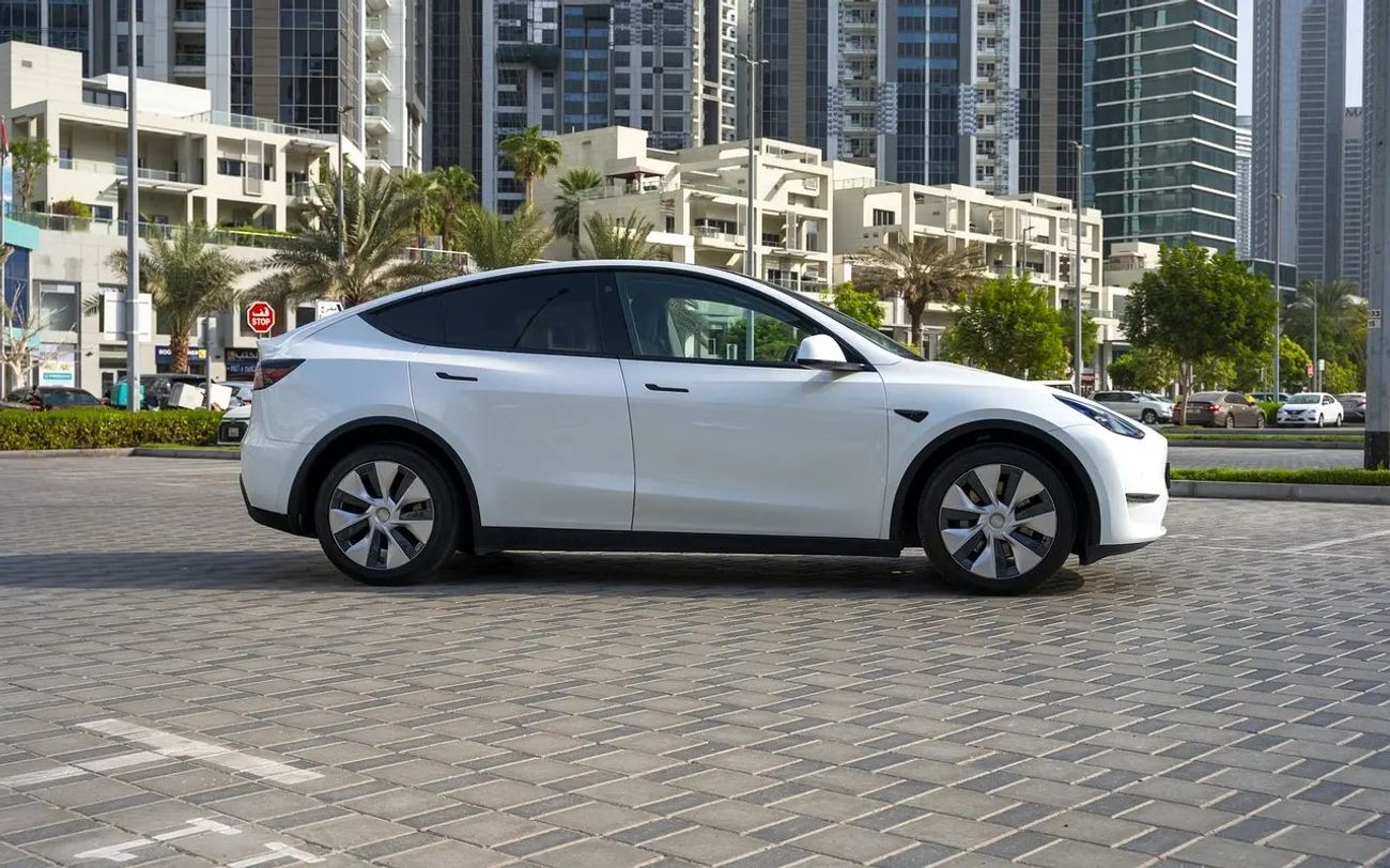 تسلا موديل Y Real-Wheel Drive