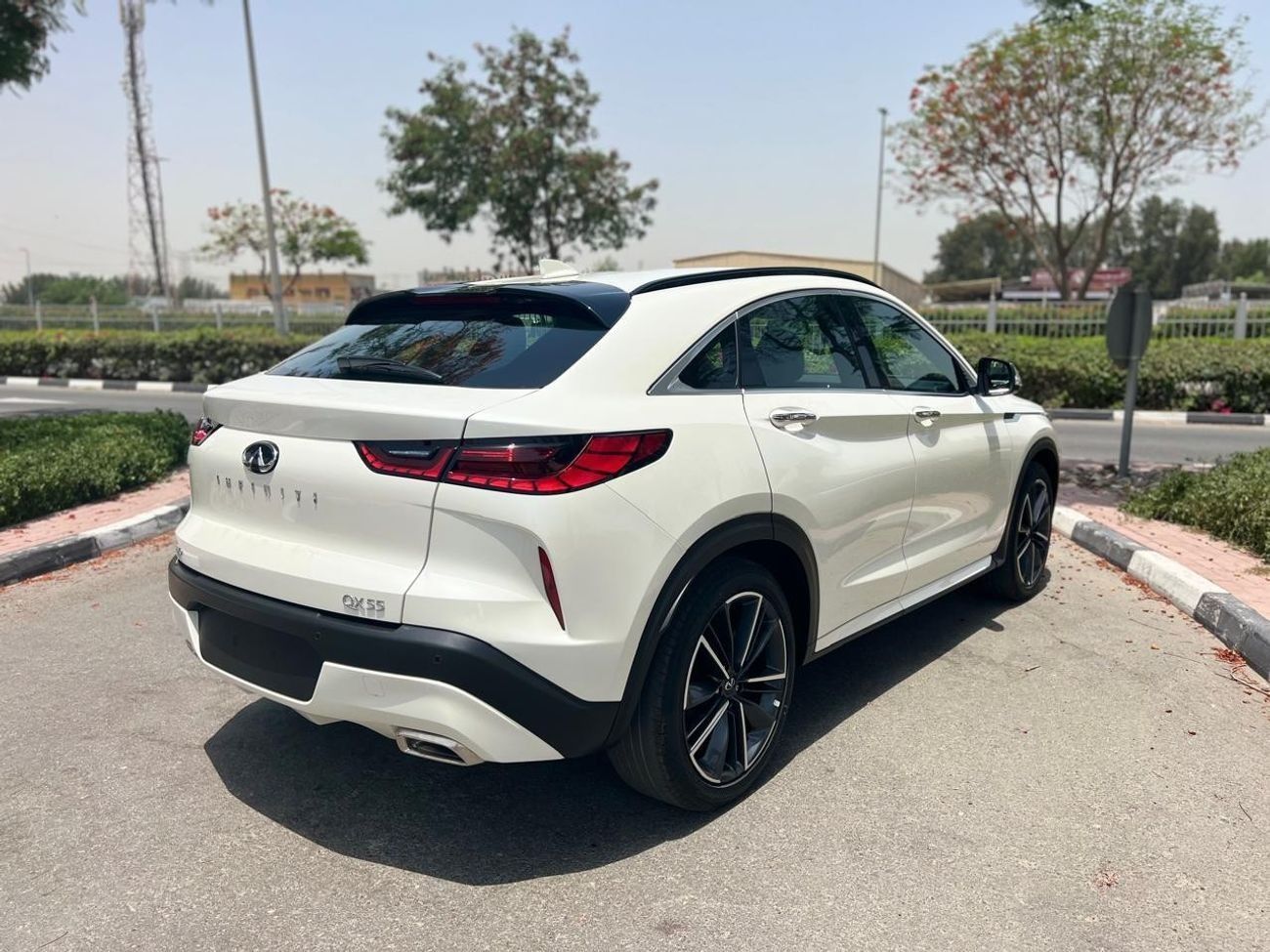 إنفينيتي QX55