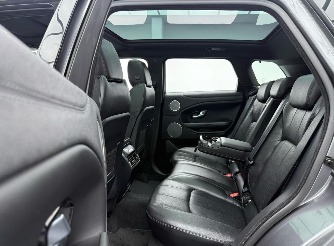 Land Rover Range Rover Evoque Dynamic 2018 Range Rover Evoque Dynamic, Warranty, Full Range Rover Service History, Very Low Km, GC