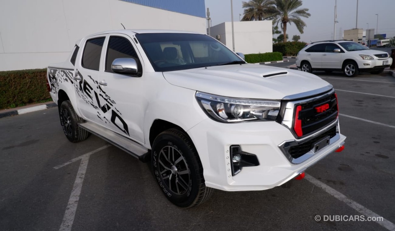 تويوتا هيلوكس DIESEL 3.0L AUTOMATIC ( SHAPE LIFT 2018 )RIGHT HAND DRIVE (EXPORT ONLY)