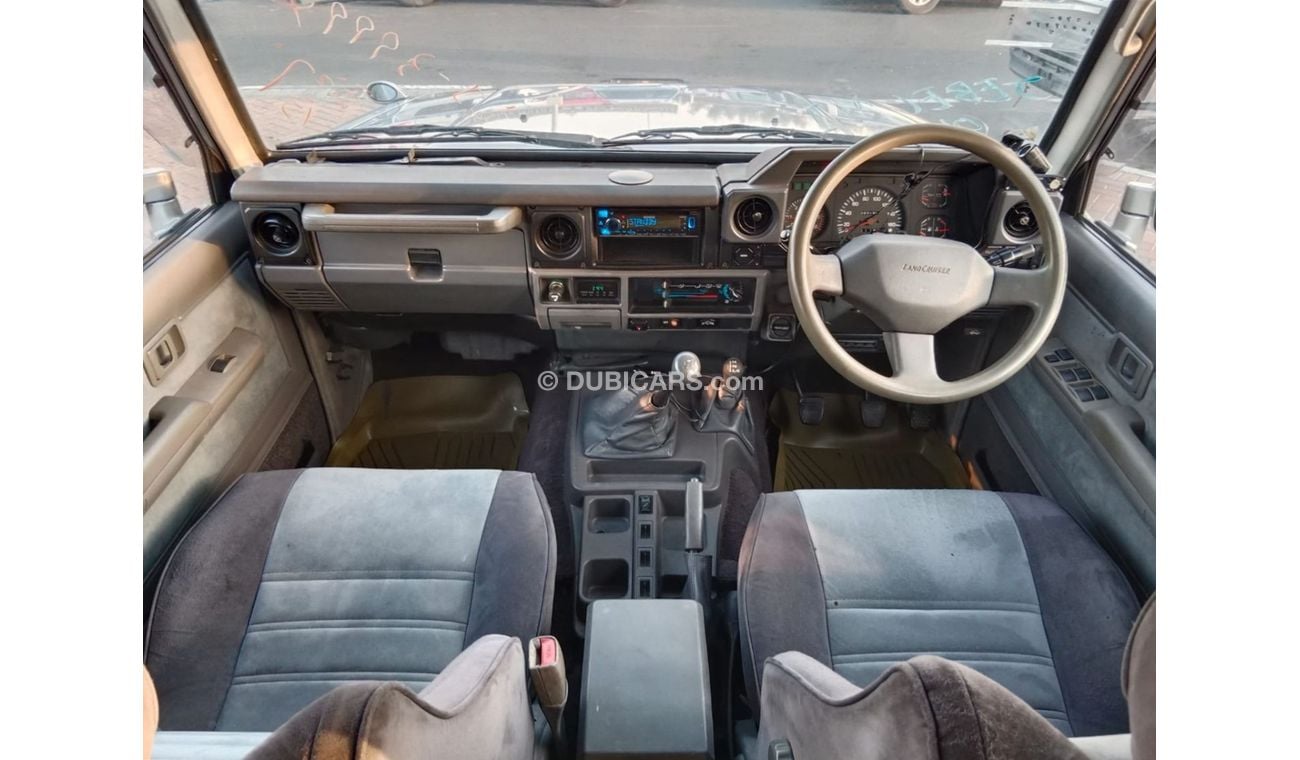 Toyota Prado TOYOTA LAND CRUISER PRADO RIGHT HAND DRIVE (PM1573)