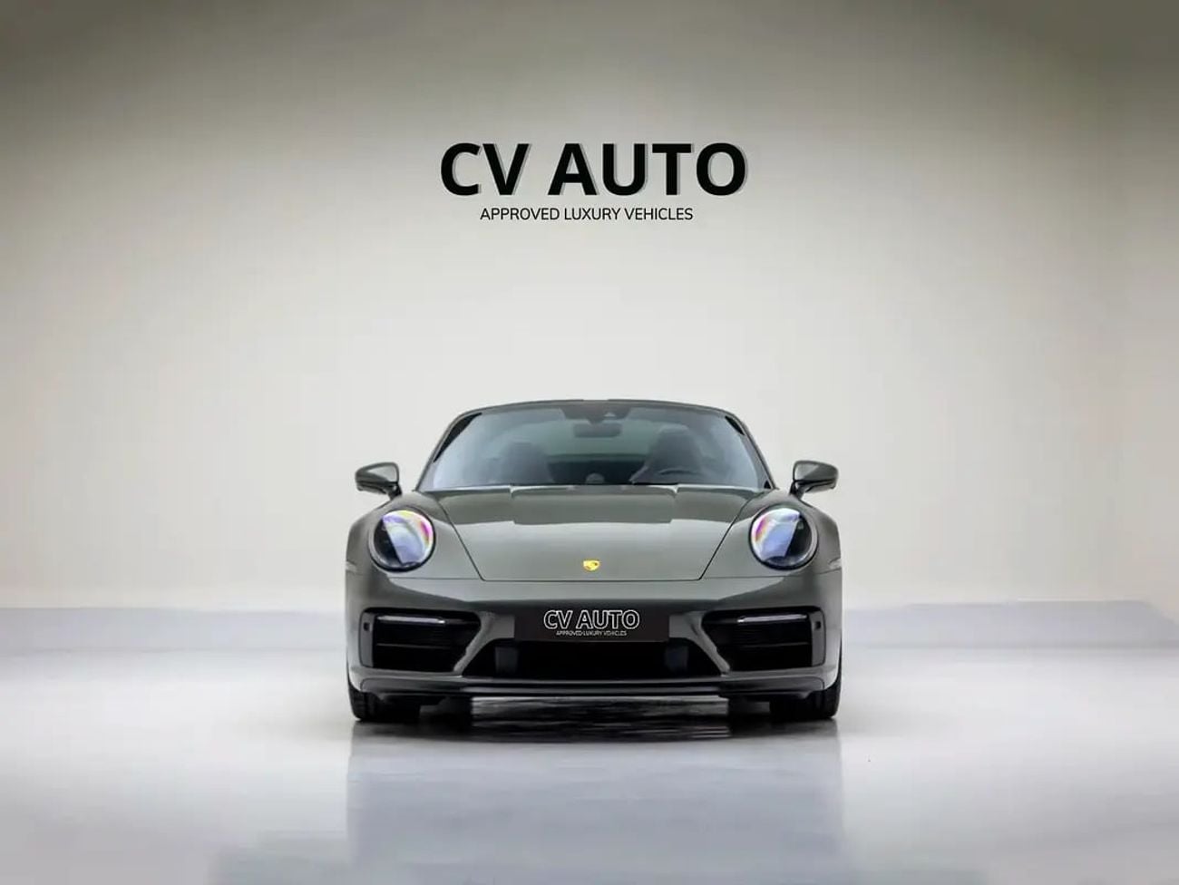Porsche 911 TARGA 4S | With Warranty(Al Nabooda) - Full Dealer Service History