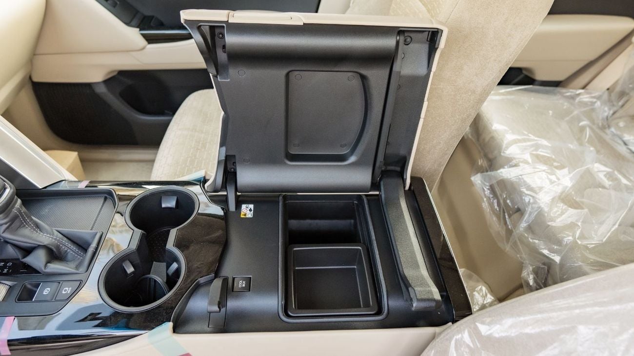 تويوتا لاند كروزر 2025 Toyota Land Cruiser GXR 3.5L AT Petrol (Basic)