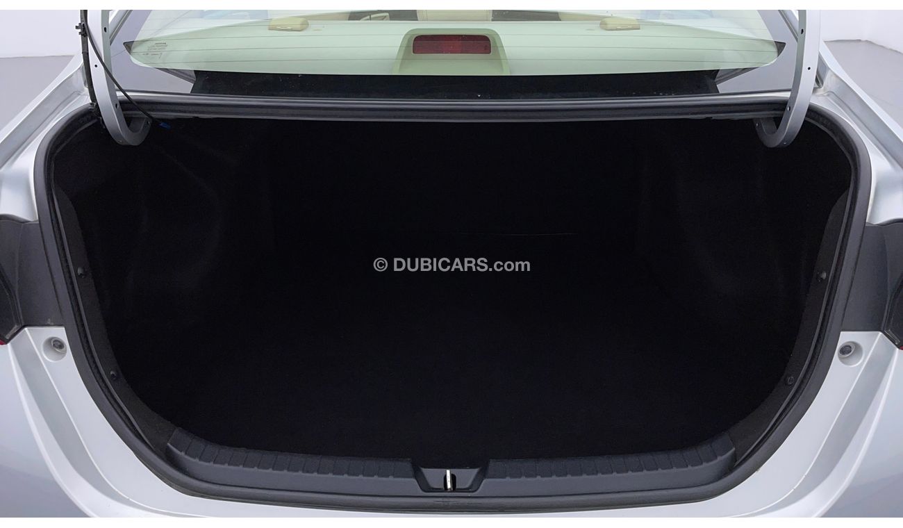 تويوتا يارس SE / E 1.5 | بدون دفعة مقدمة | اختبار قيادة مجاني للمنزل