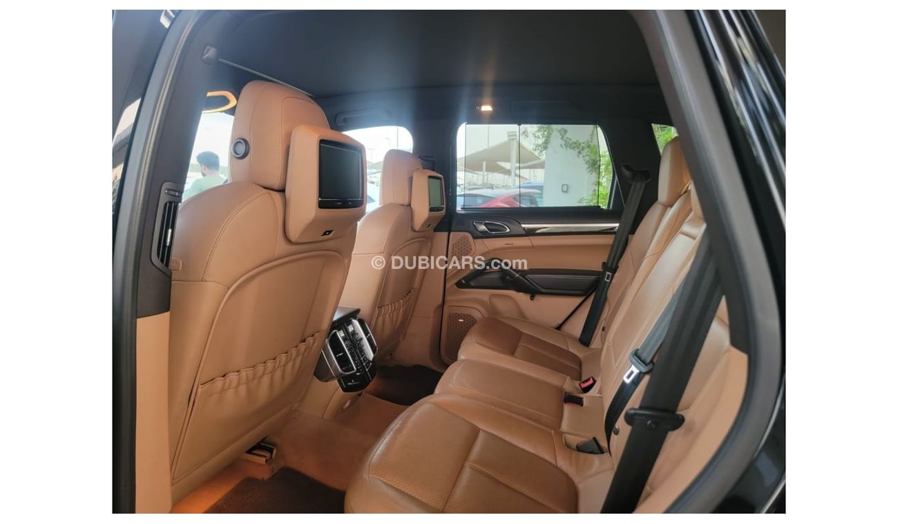 Porsche Cayenne S