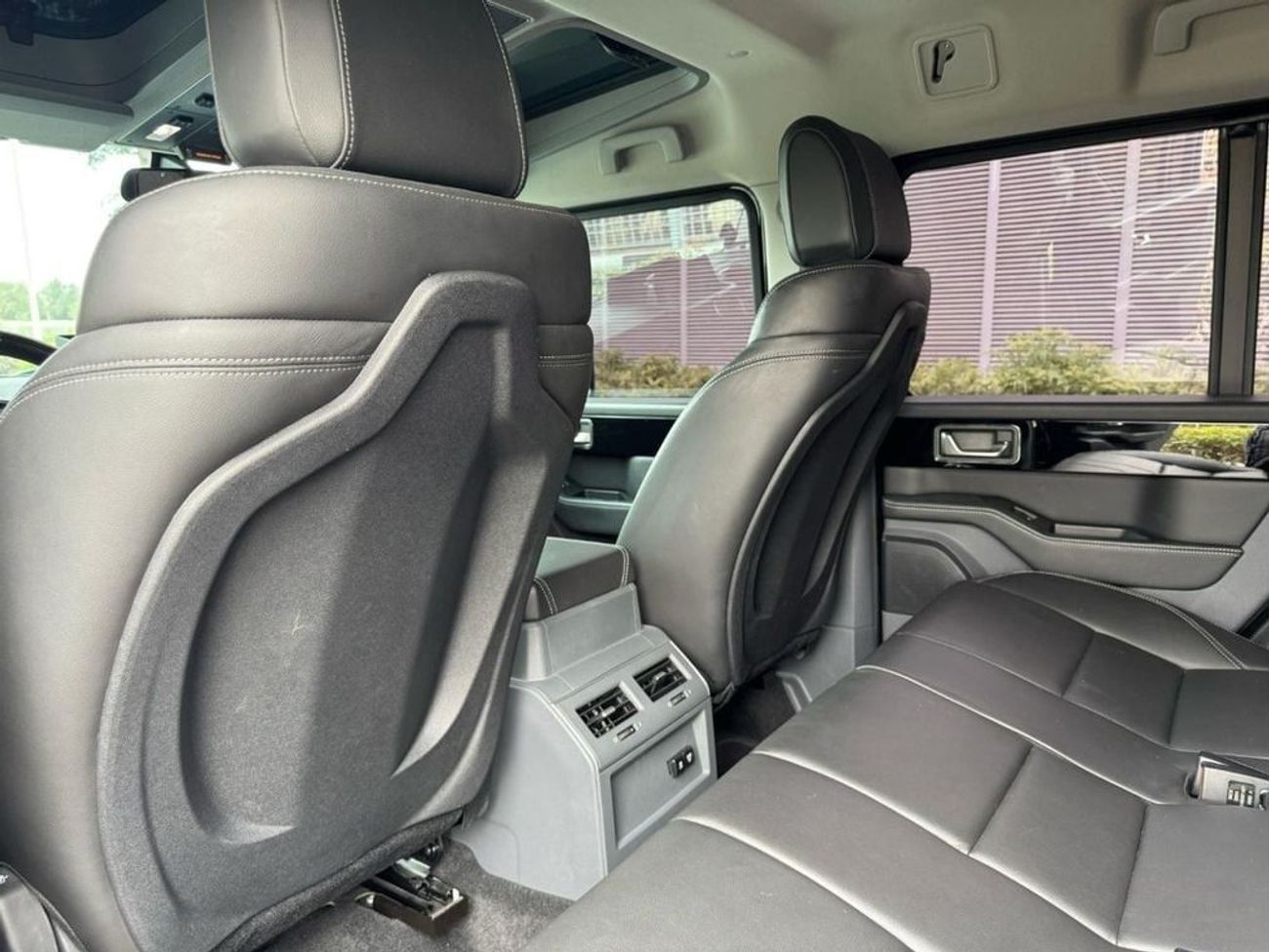 INEOS Grenadier FIELD MASTER GCC SPEC UNDER WARRANTY