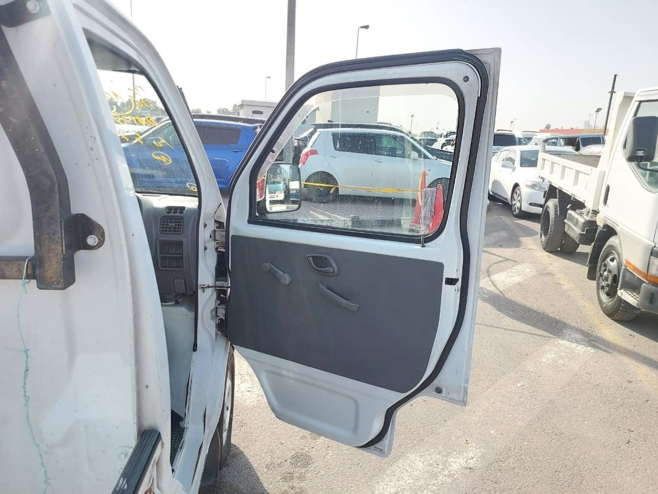 Suzuki Carry SUZUKI CARRY TRUCK PICK UP RHD 1999 MODEL 0.6L PETROL MANUAL(PM04480)