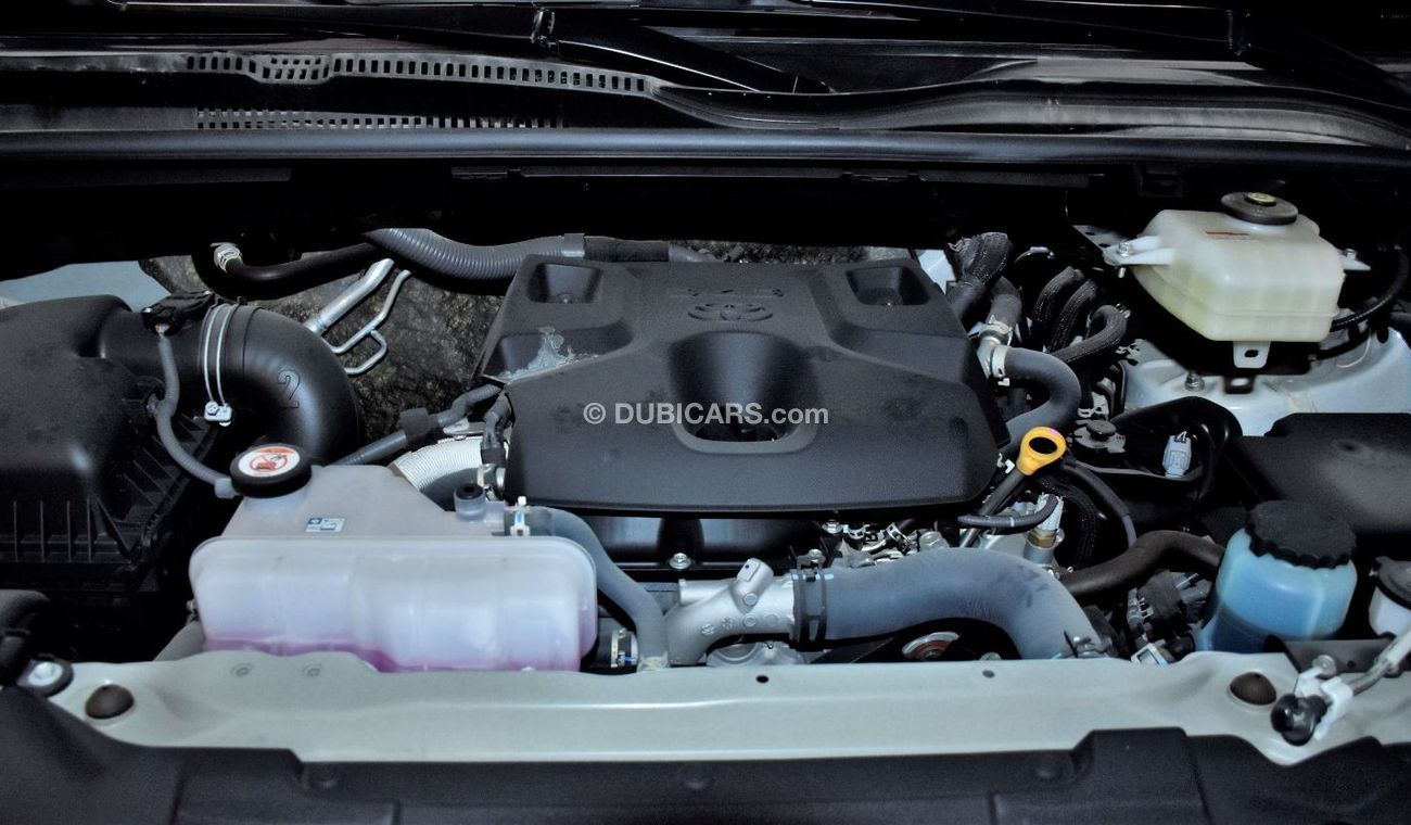 Toyota Hiace DLS -High Roof Commuter