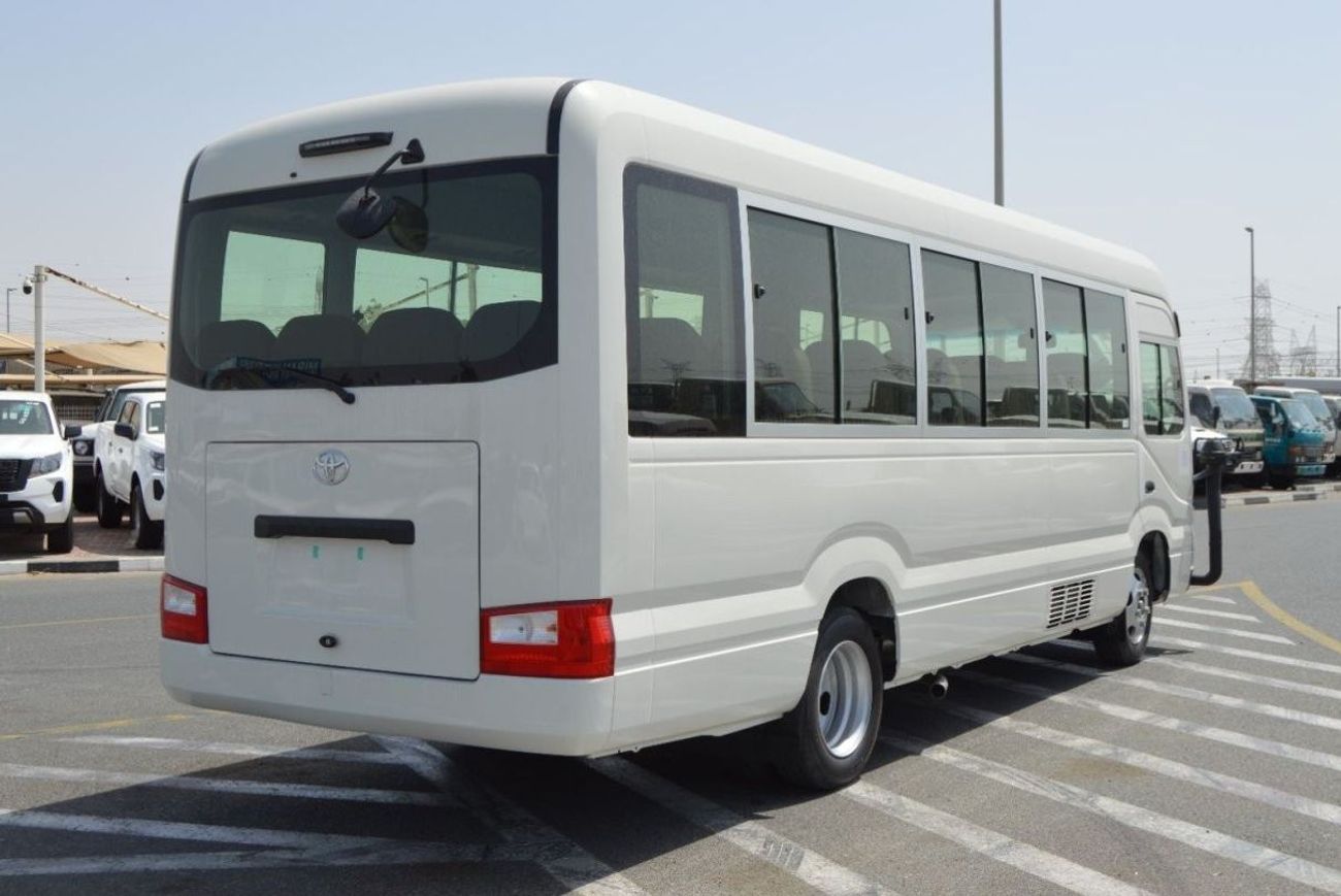 Toyota Coaster 4.2 L Diesel Engine