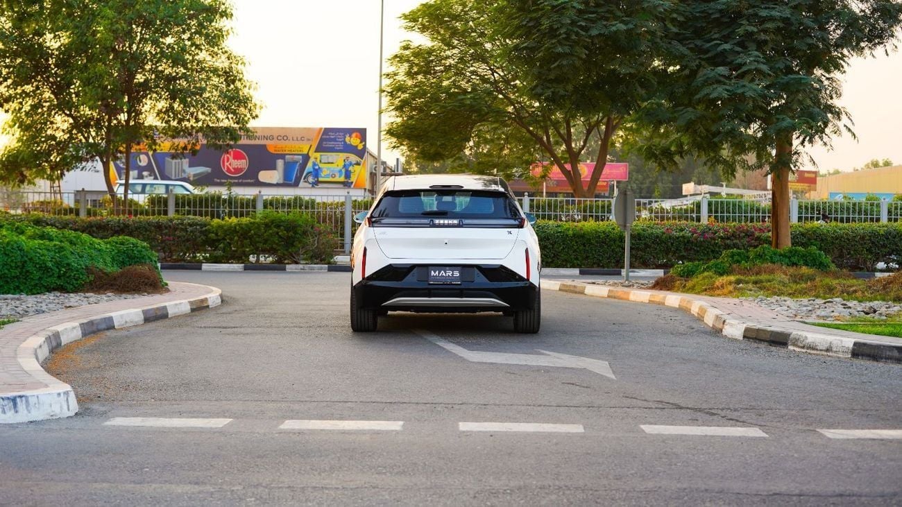 Zeekr X Privilege AWD 2024 Zeekr X Flagship AWD / 66 kWh / Range (420 Km) / 428 Hp / AWR Gcc Warranty