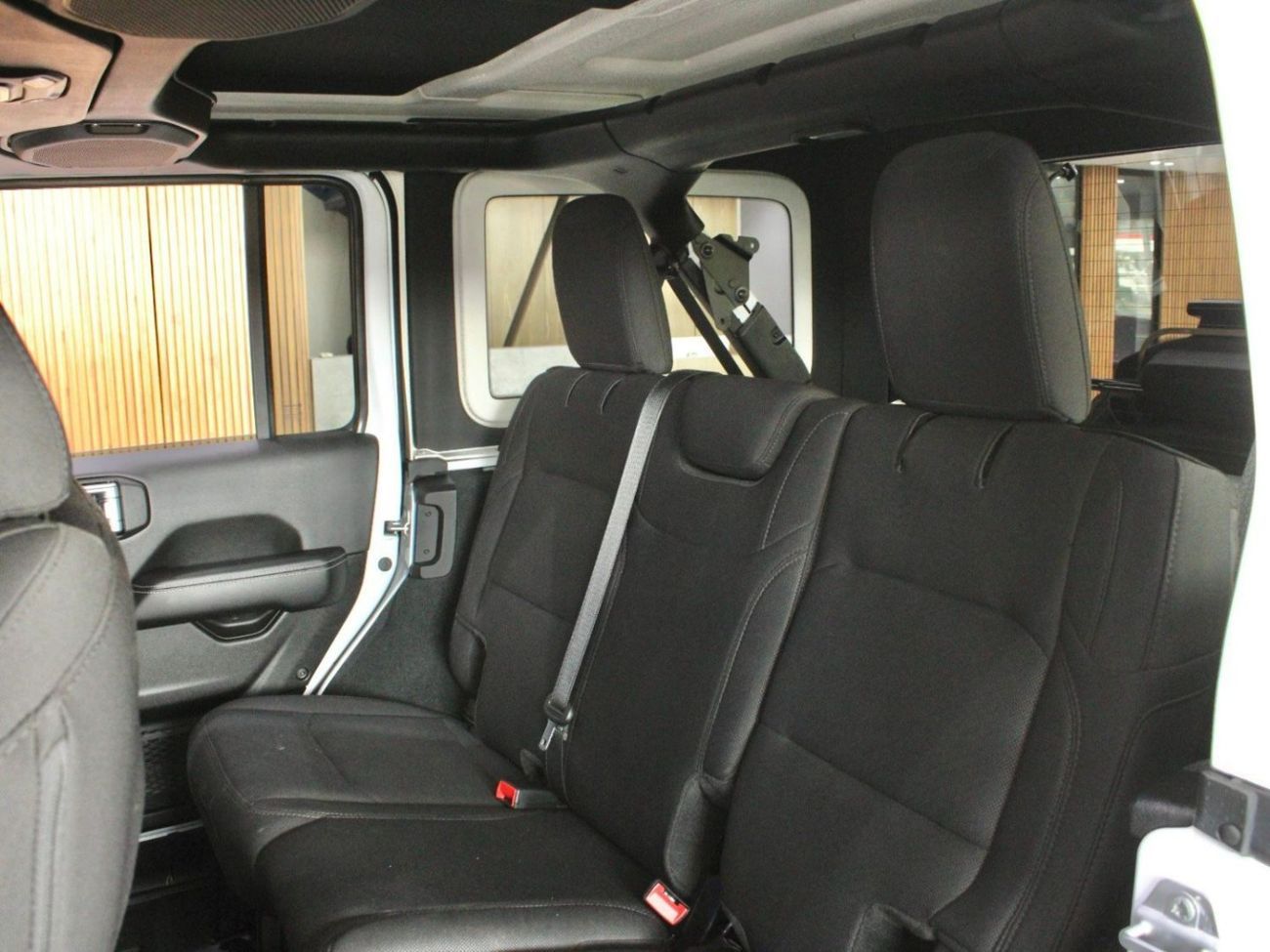 Jeep Wrangler Sahara Edition