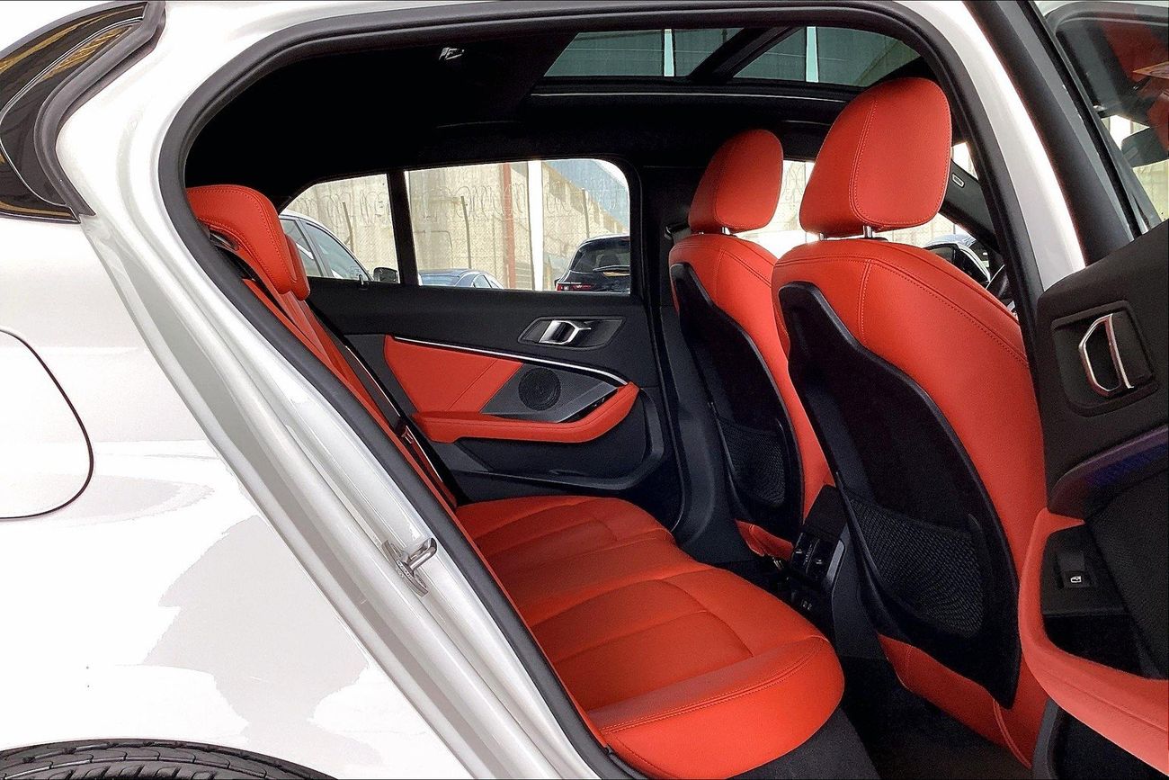 بي أم دبليو 120i M-Sport | شامل الضمان | 0 ﺪﻔﻋﺓ ﺃﻮﻟﻯ