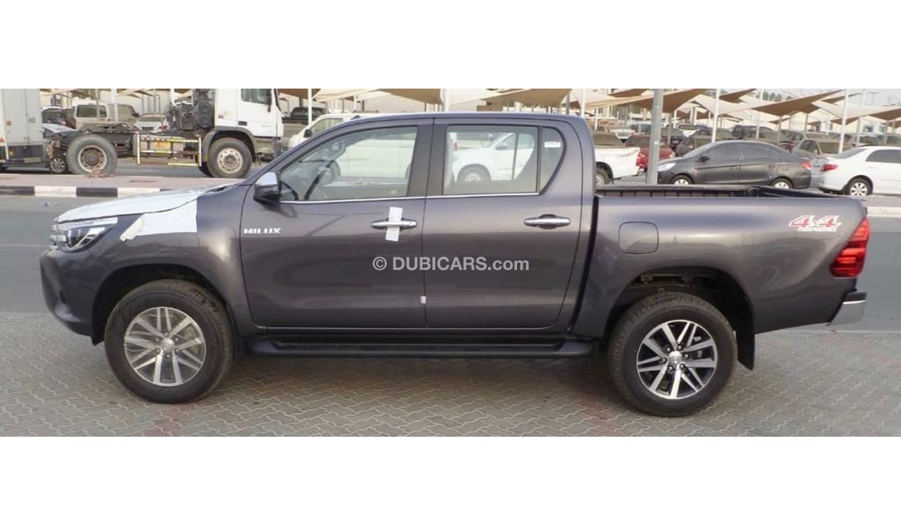 Toyota Hilux RIVO 2.8L FULL OPTIONS