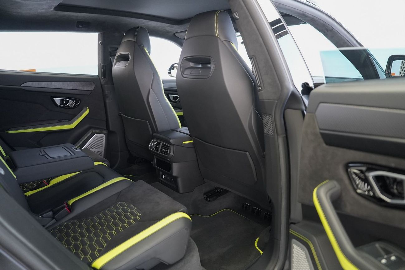 Lamborghini Urus STD 4.0T V8