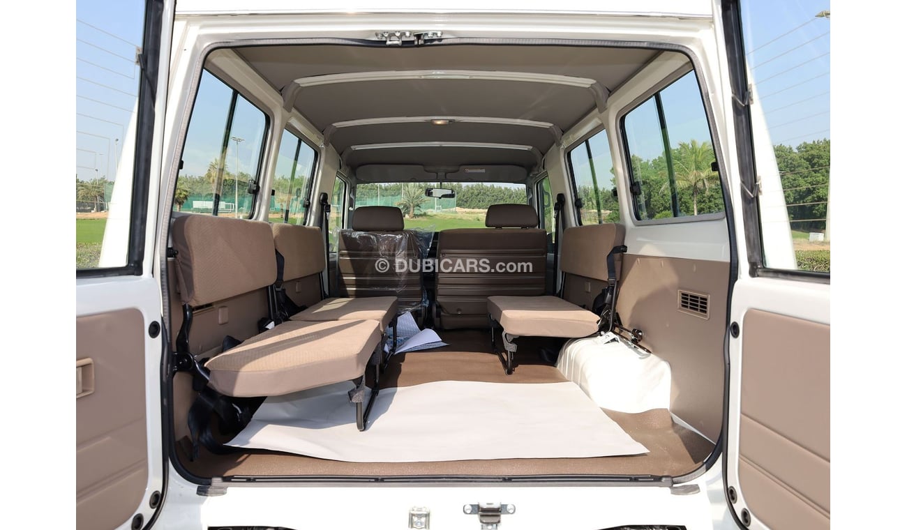 Toyota Land Cruiser 70 70 Series | 4x4, V6, 4.0L, 3Door | GCC