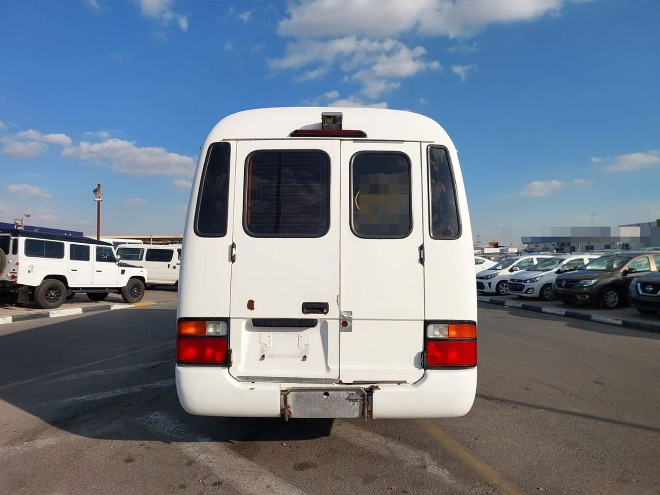 تويوتا كوستر TOYOTA COASTER BUS RHD 1997 MODEL 4.1 L DIESEL AUTOMATIC(PM04807)