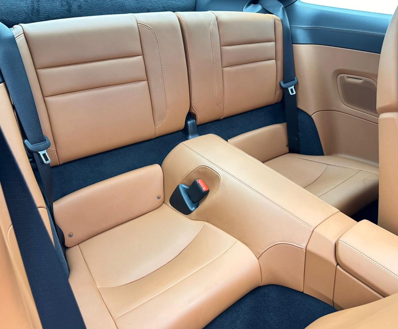 Porsche 911 Carrera 3.0L (380 HP) Coupe 2025 Porsche 911 Carrera, Aero Kit, 2028 Porsche Warranty, Excellent Con