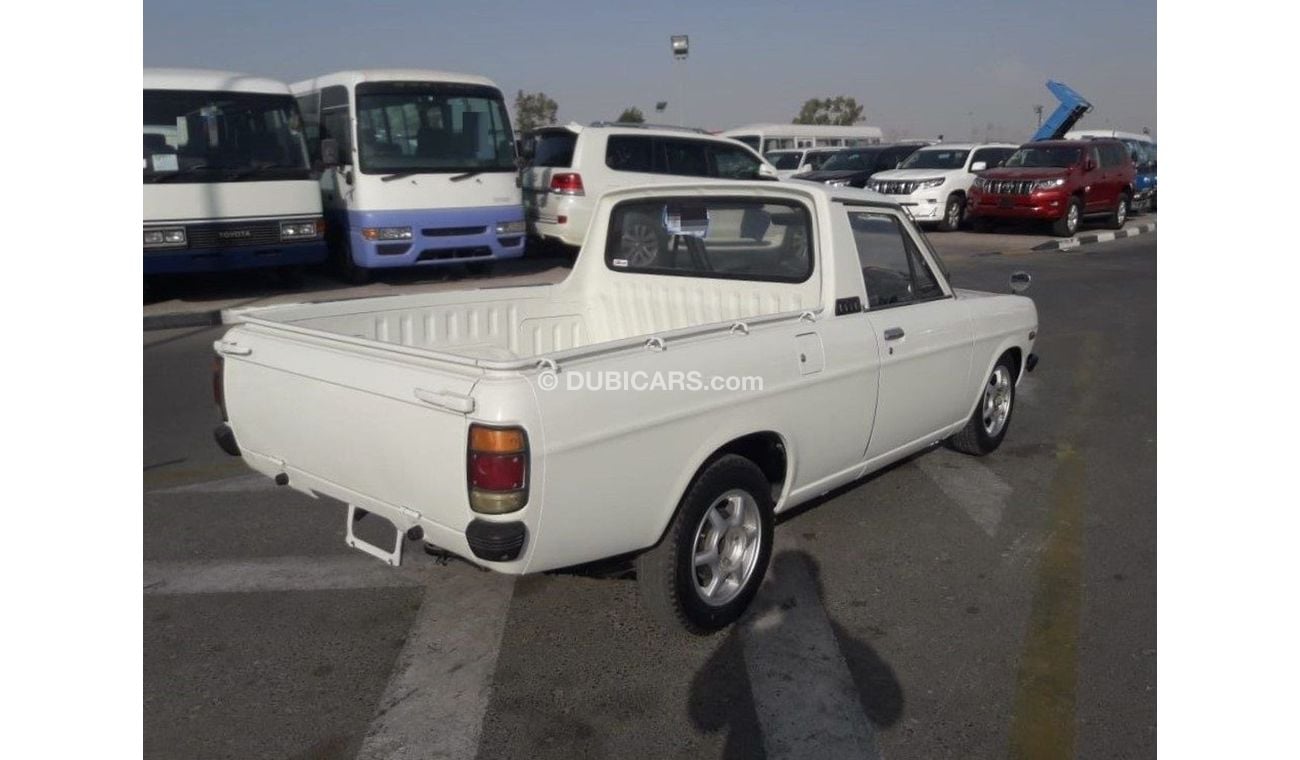 نيسان صني Nissan sunny RIGHT HAND DRIVE (Stock no PM 278 )