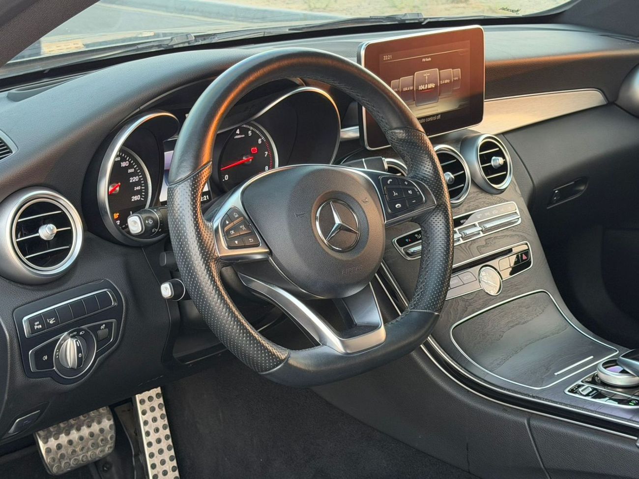 مرسيدس بنز C 200 كوبيه