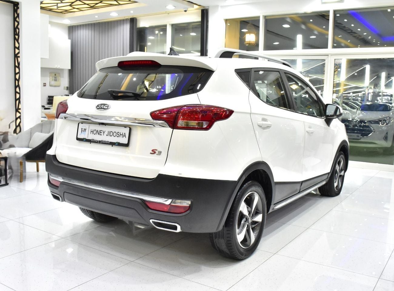 جاك S3 Plus INTELLIGENT LUXURY EXCELLENT DEAL for our JAC S3 ( 2023 Model ) in White Color GCC Specs