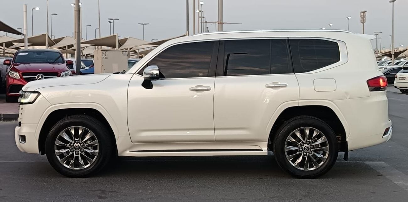 تويوتا لاند كروزر VXR 4.0L LHD-4WD-PETROL-6 CYLINDER-AUTOMATIC-7 SEATS-5 DOORS