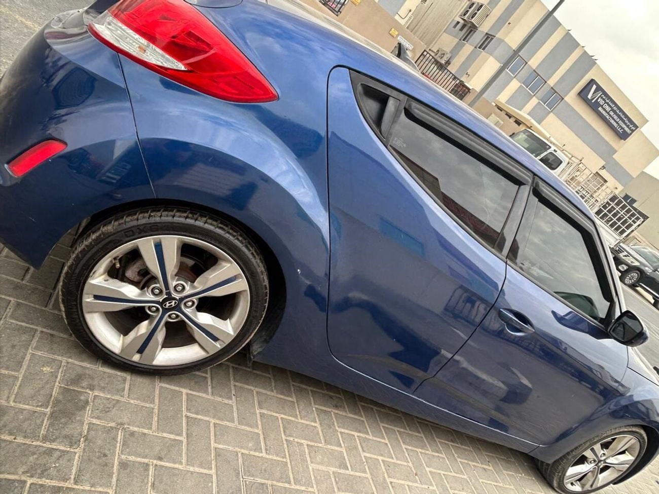 هيونداي فيلوستر GLS 1.6L