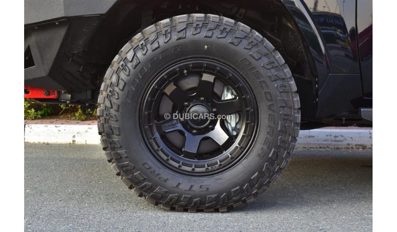 تويوتا لاند كروزر SAHARA EDITION GXR V6 3.3L  AUTOMATIC TRANSMISSION.EURO4