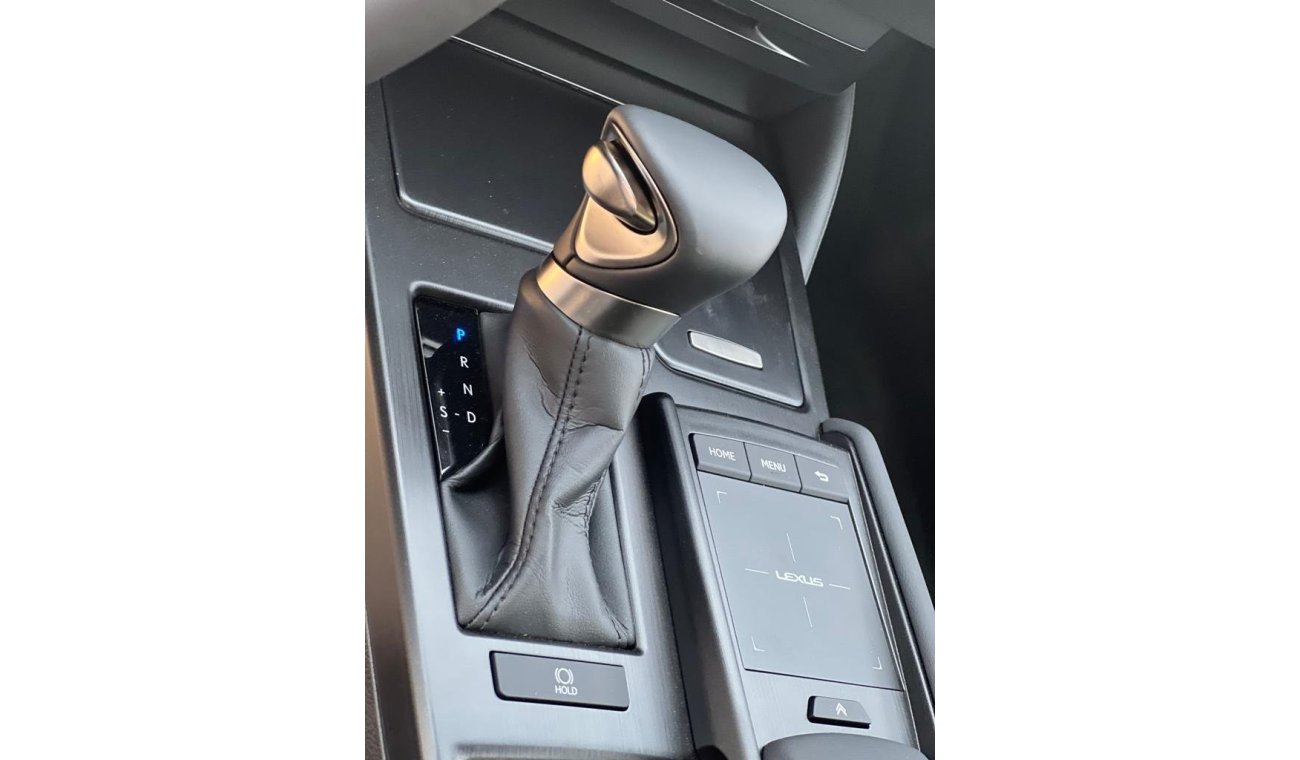 Lexus ES250 2.5 L, power seat , leather seats, sunroof
