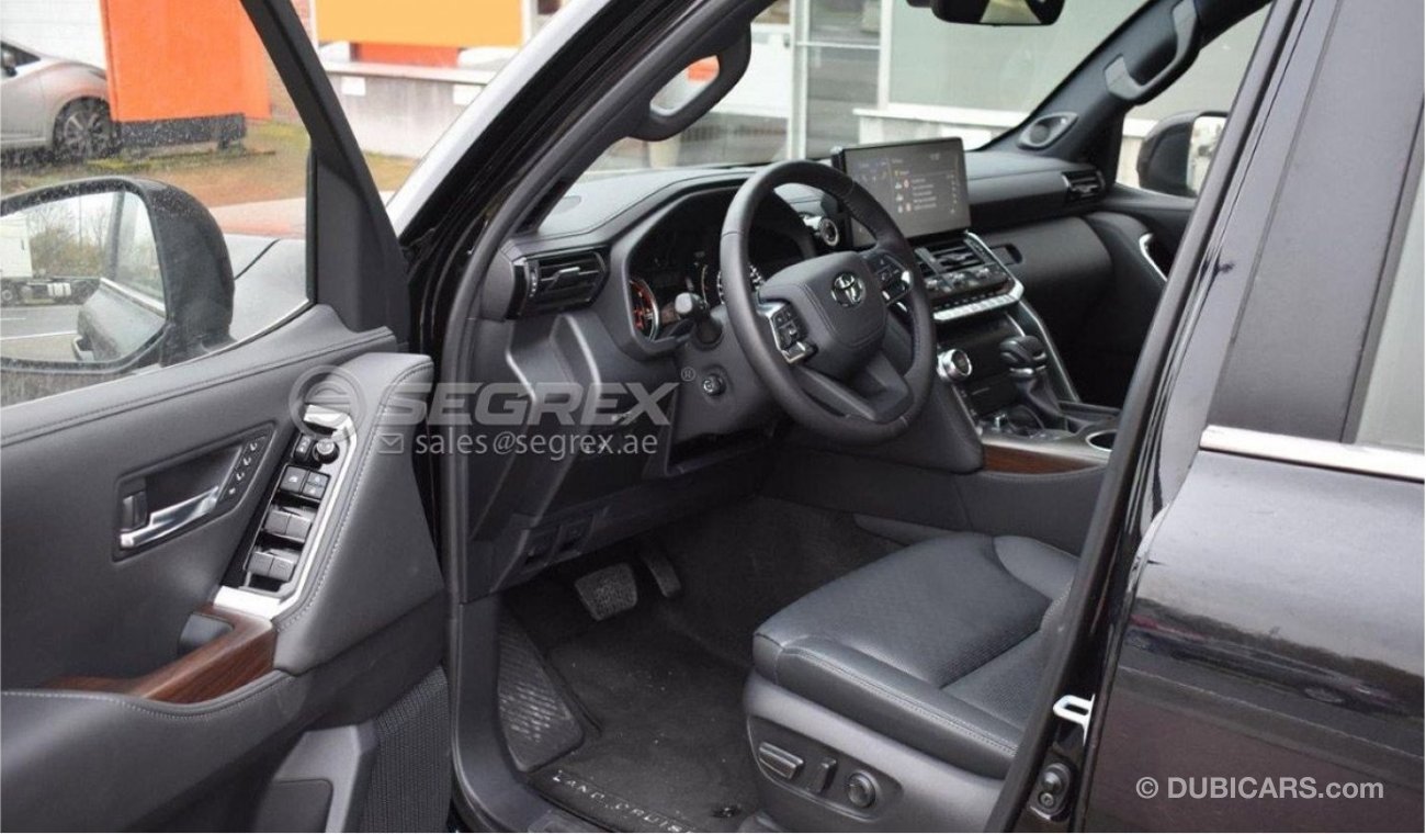 Toyota Land Cruiser LC300 3.3 DSL VXR Full option EX Antwerp (Export only)