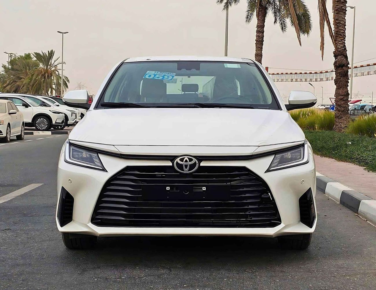 Toyota Yaris G 1.5L 4CY PETROL, DVD+CAMERA / FULL OPTION (CODE# 68042)