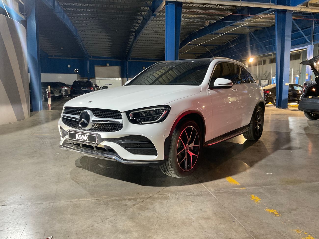 مرسيدس بنز GLC 200 Premium+ | شامل الضمان | 0 ﺪﻔﻋﺓ ﺃﻮﻟﻯ