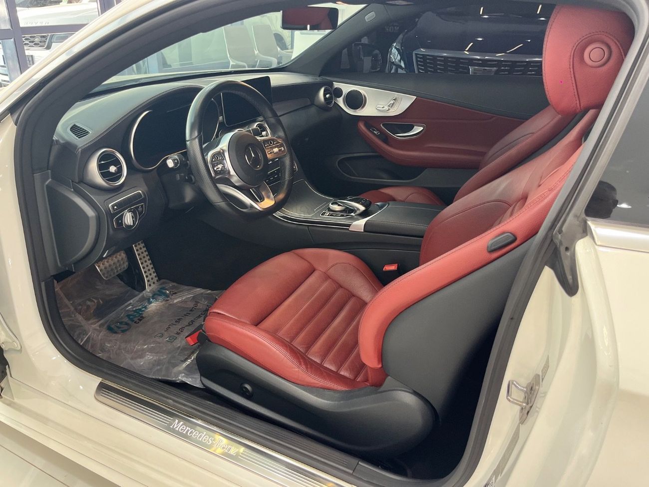 مرسيدس بنز C 200 Premium 2.0L