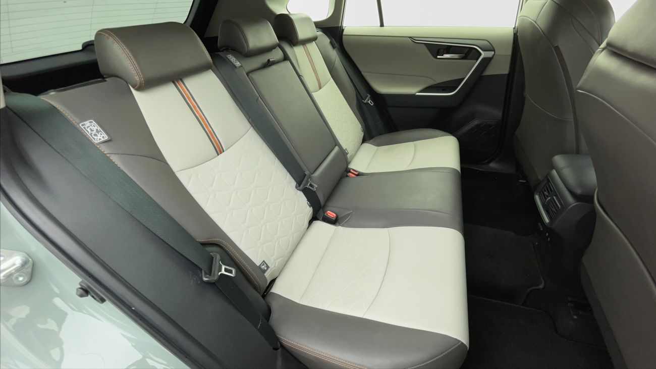 Toyota RAV4 ADVENTURE 2.5 | Zero Down Payment | Home Test Drive