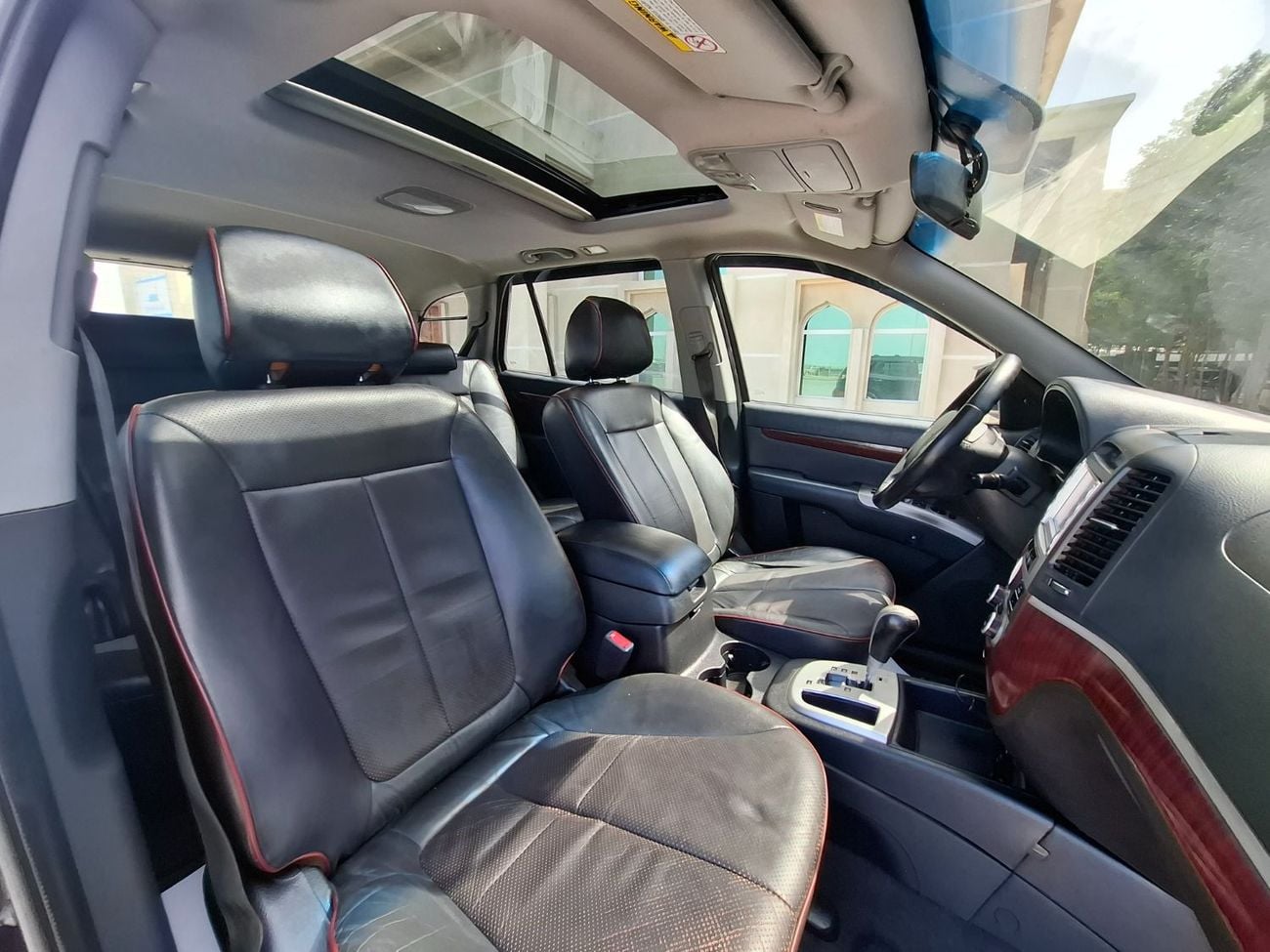 هيونداي سانتا في هيونداي سانتا-فيه 2009