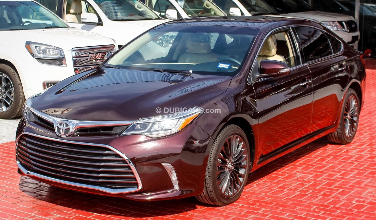 تويوتا افالون Touring