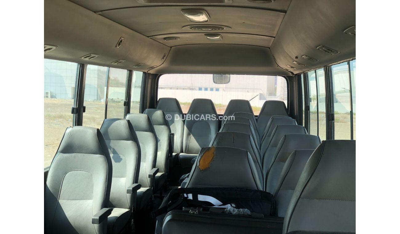 هيونداي كونتي GCC 30 seats Diesel