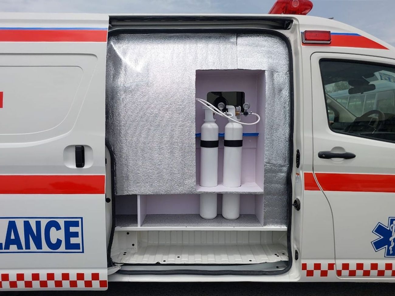 تويوتا هاياس TOYOTA HIACE VAN AMBULANCE RHD 2021 MODEL 2.8 L DIESEL AUTOMATIC(PM10424)