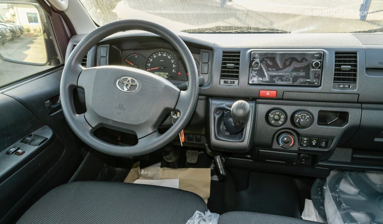 Toyota Hiace Toyota Diesel 15 Seats **2021** Power window