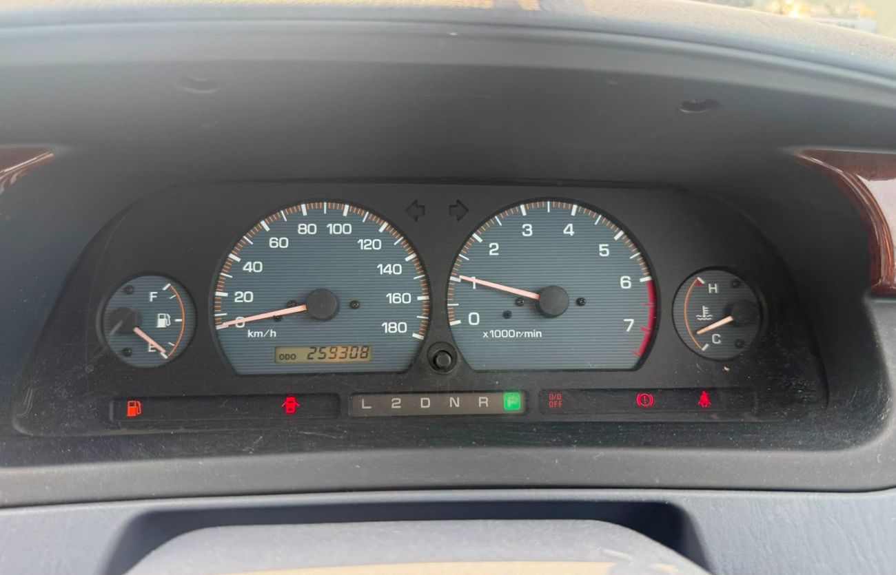 Toyota Townace Noah LD (NON GCC)