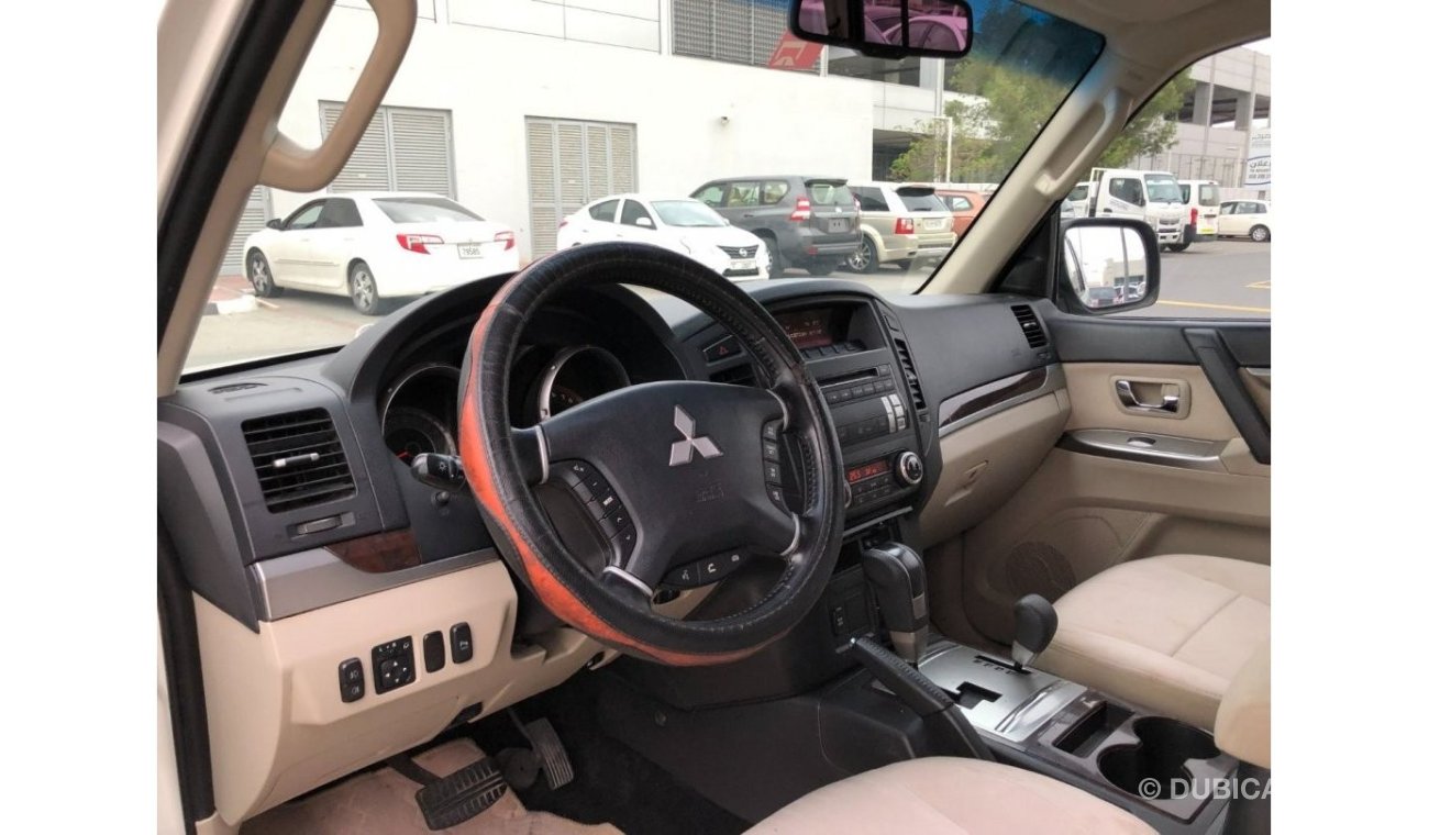 Mitsubishi Pajero GLS Mid GLS Mid GCC