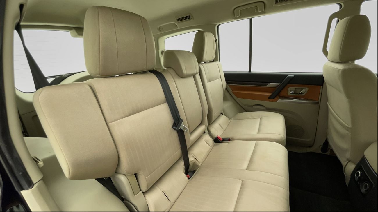 Mitsubishi Pajero GLS LOWLINE 3.5 | Zero Down Payment | Home Test Drive