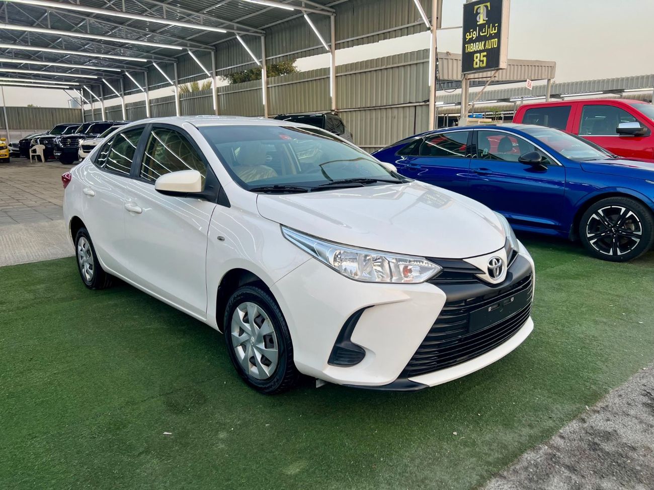 Toyota Yaris 1.5L E warranty one year bank financie available 0 dawon payment